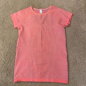 Ivivva athletic short sleeve shirt